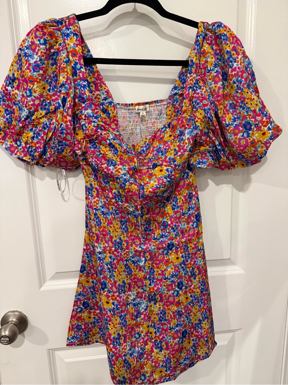 NWT LOVE AND LEMONS SASHA MINI FLORAL DRESS SIZE S - Picture 6 of 7